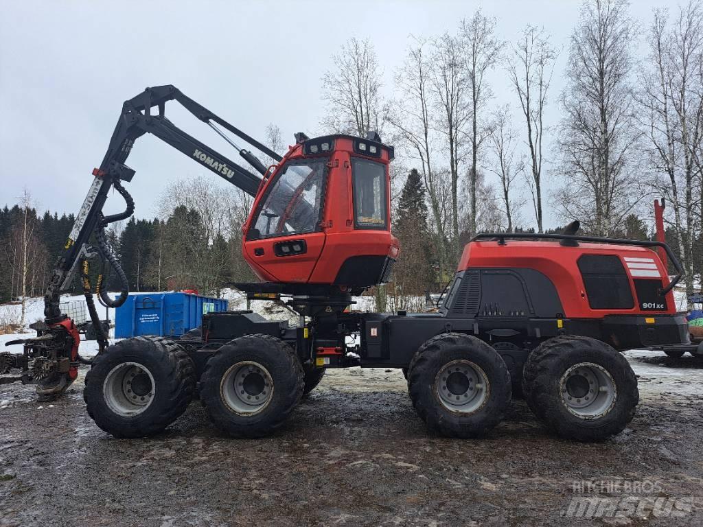 Komatsu 901 XC Harvesterji