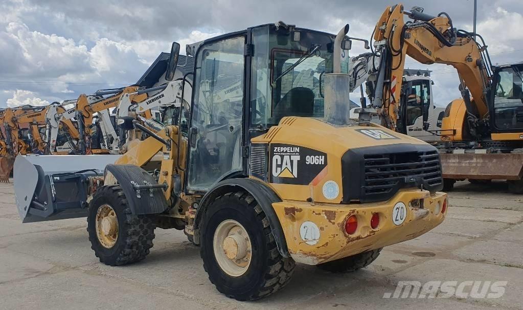 CAT 906 H Kolesni nakladalci