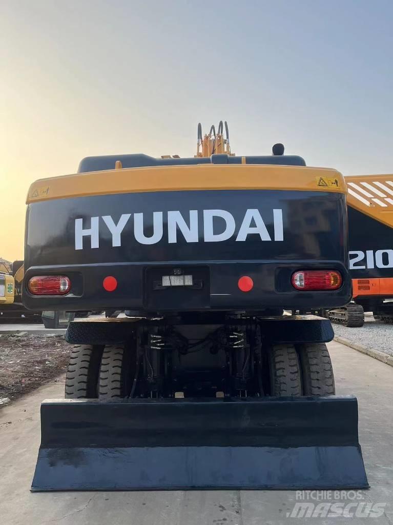 Hyundai R210W-9 Bagri na kolesih