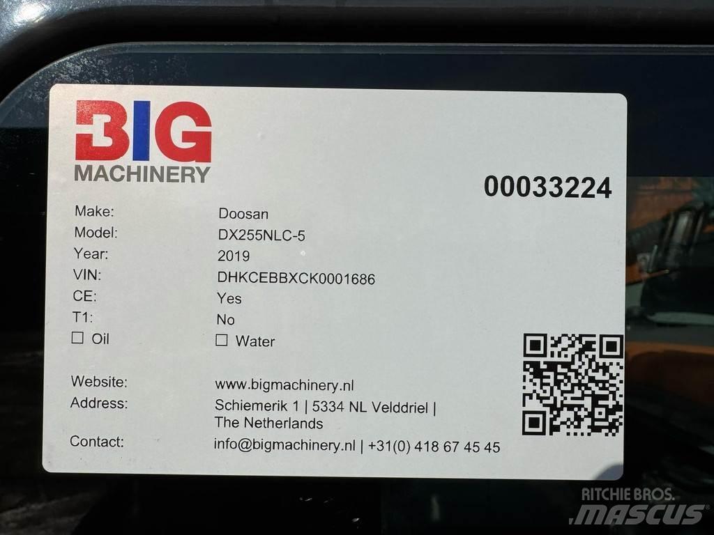 Doosan DX255NLC-5 Bagri goseničarji