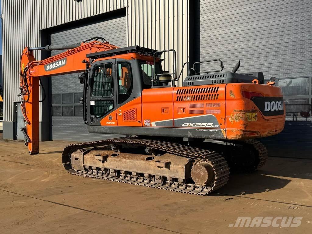 Doosan DX255NLC-5 Bagri goseničarji