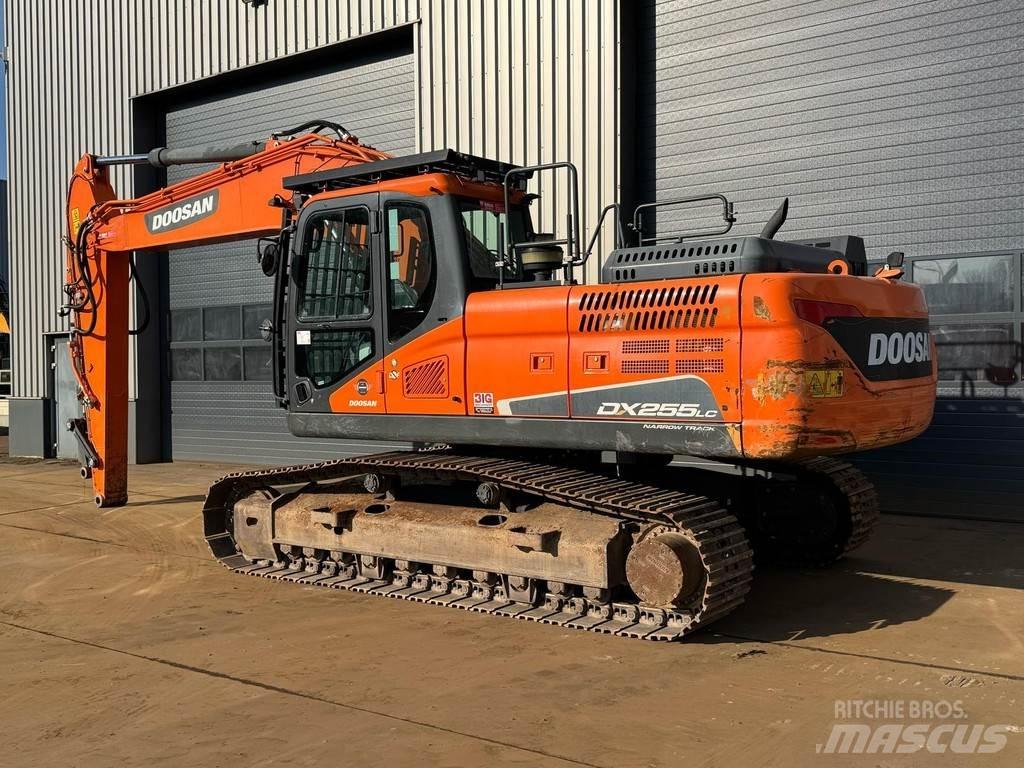 Doosan DX255NLC-5 Bagri goseničarji
