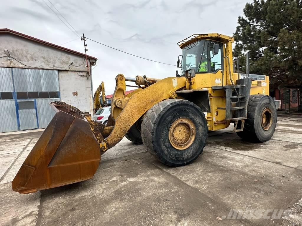 Komatsu WA500-3 Kolesni nakladalci
