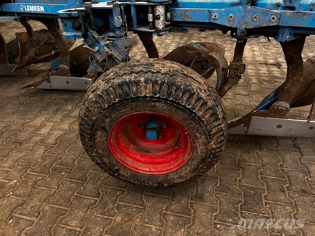 Lemken Juwel 8 Navadni plugi