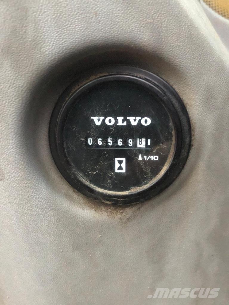 Volvo ECR 235 E Bagri goseničarji