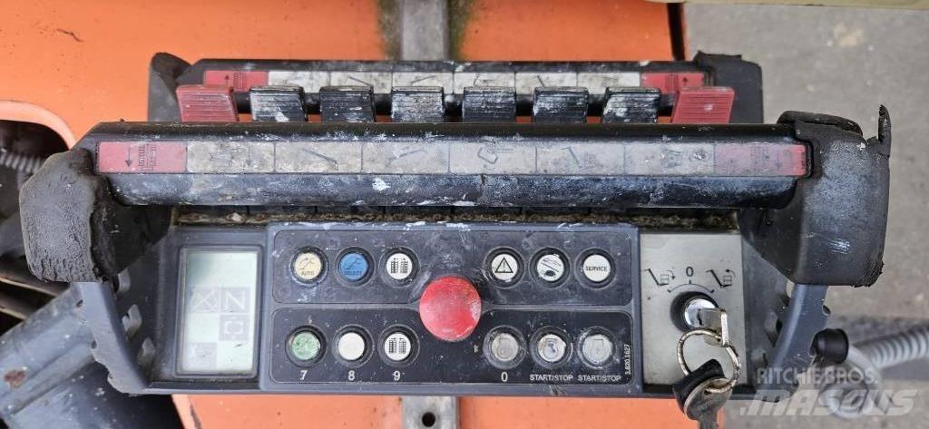 JLG X 17 J Plus Zglobne dvižne ploščadi