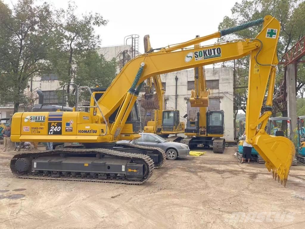 Komatsu PC240-8 Bagri goseničarji