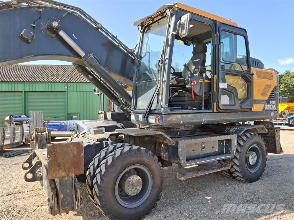 Hyundai HW 210 A Bagri na kolesih