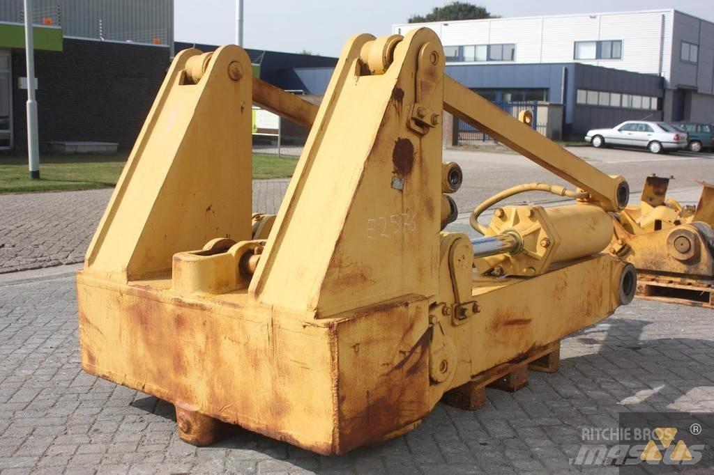 CAT D9H Ripper Drugi deli