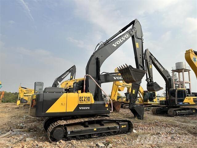 Volvo EC210 Bagri goseničarji