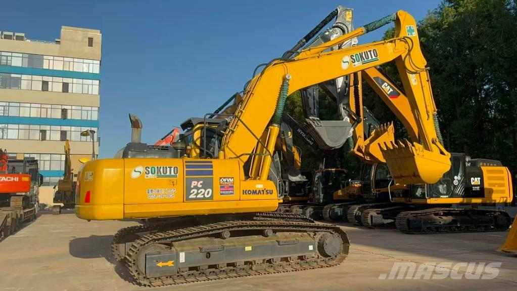 Komatsu PC 220-8 Midi bagri 7t – 12t