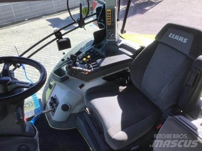 CLAAS AXION 850 Traktorji