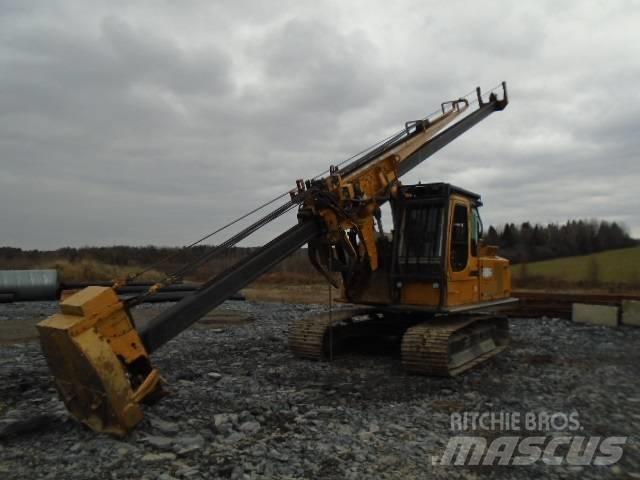 John Deere 200 LC Stroji za kleščenje