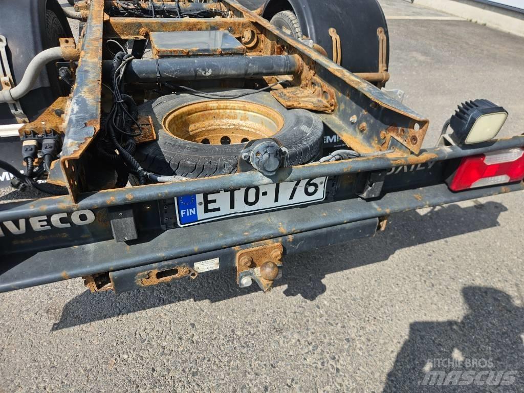 Iveco Daily 70C17 Zabojni kombi