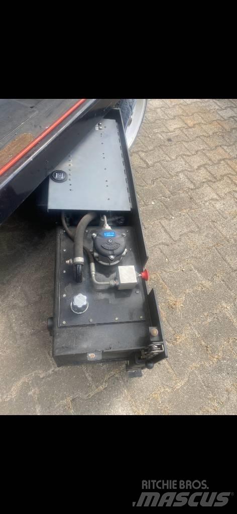 SkyJack SJ III 3226 Škarjaste dvižne ploščadi