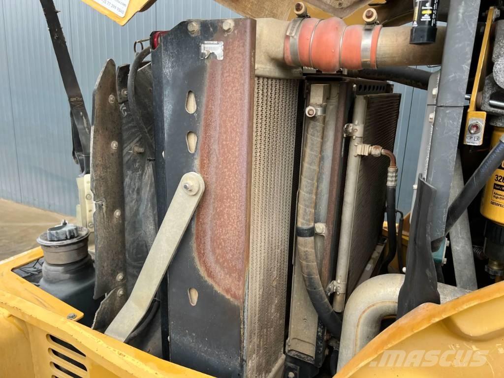 CAT CP76 Enojni valjarji