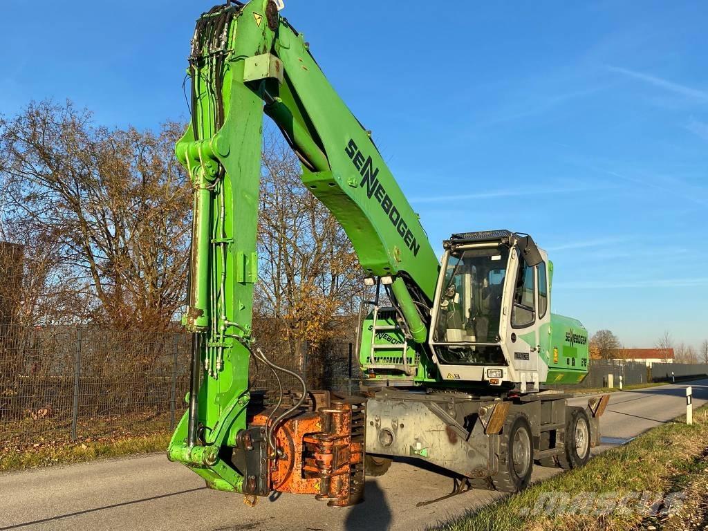 Sennebogen 818 Bagri za prekladanje primarnih/sekundarnih surovin