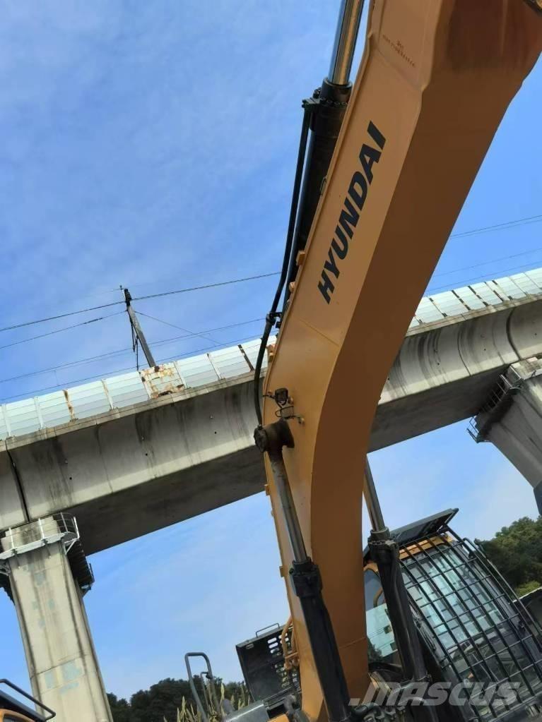 Hyundai 520VS Bagri goseničarji