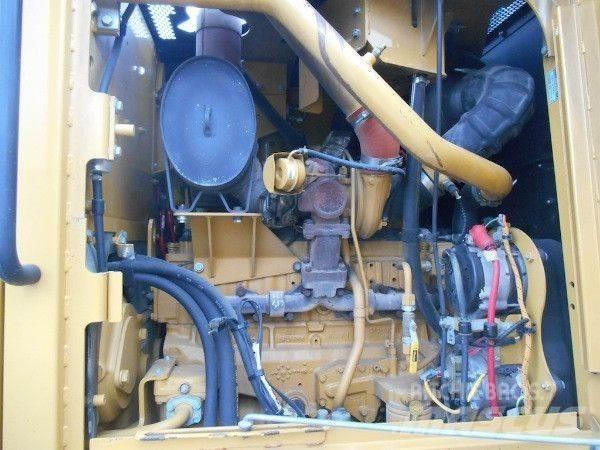 CAT 140M Grederji