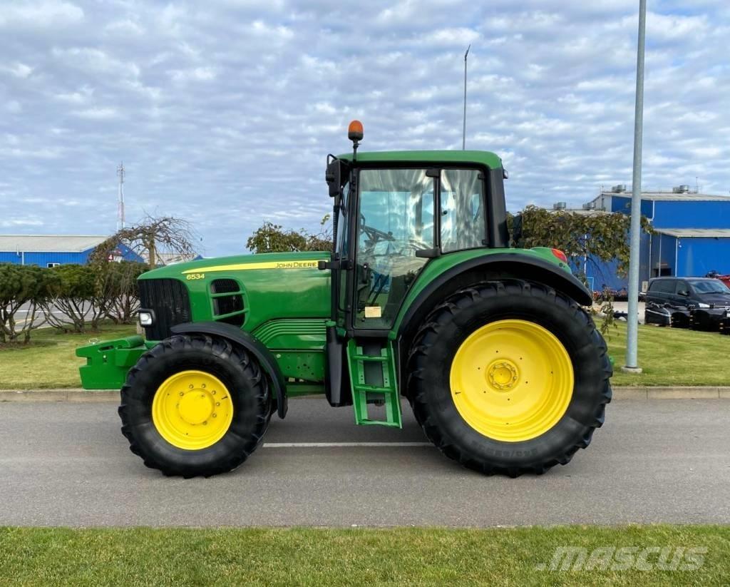 John Deere 6534 Traktorji