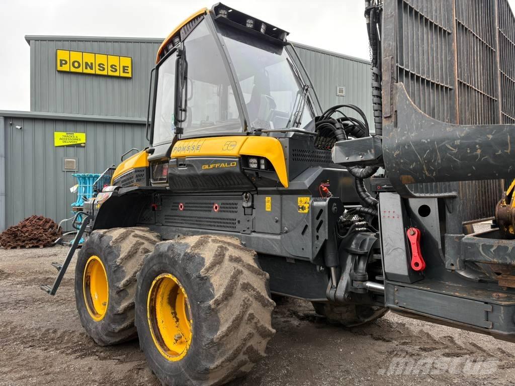 Ponsse Buffalo 8W Forwarderji