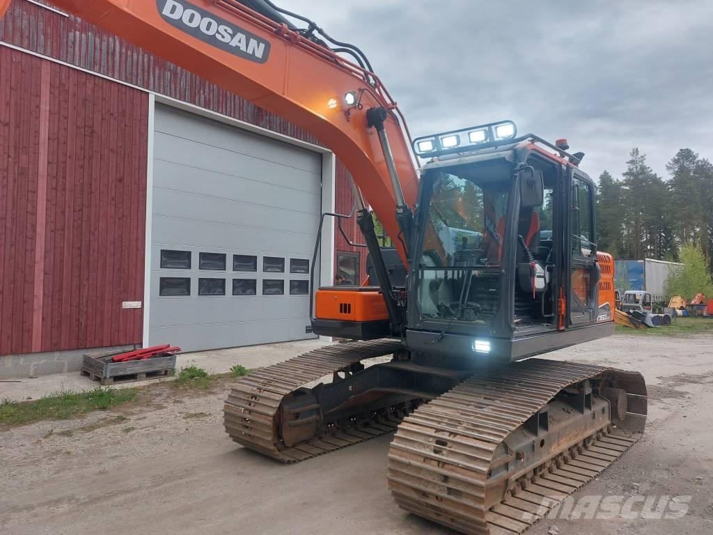 Doosan DX160LCH-5 Bagri goseničarji