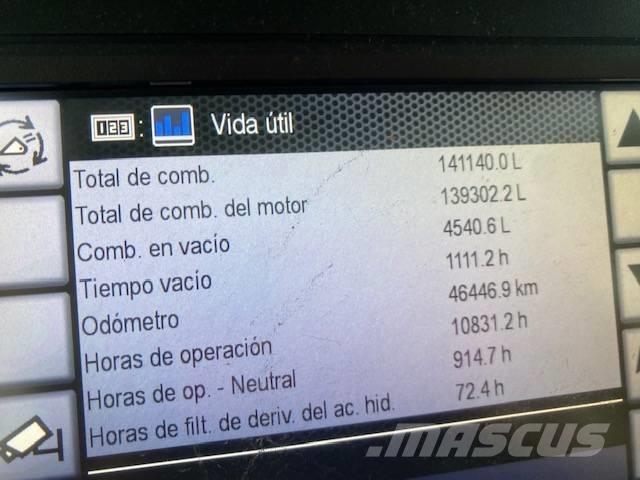CAT 966 M Kolesni nakladalci