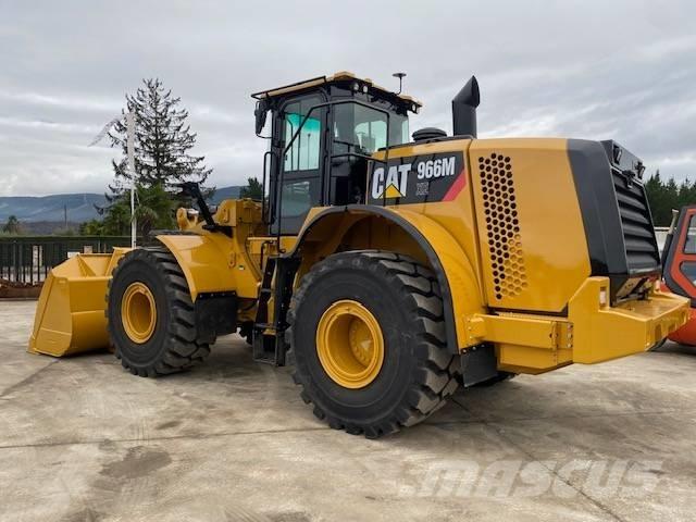 CAT 966 M Kolesni nakladalci