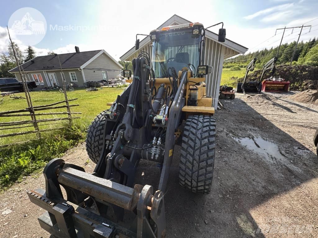 Volvo L 35 G Kolesni nakladalci