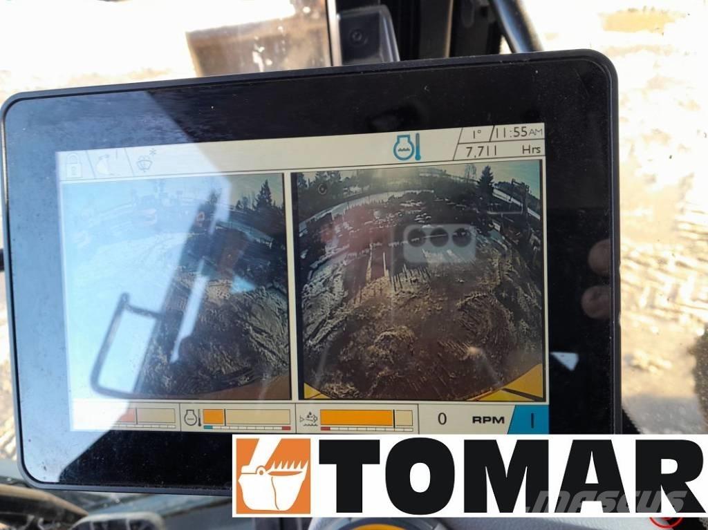 JCB 245 XR Bagri goseničarji