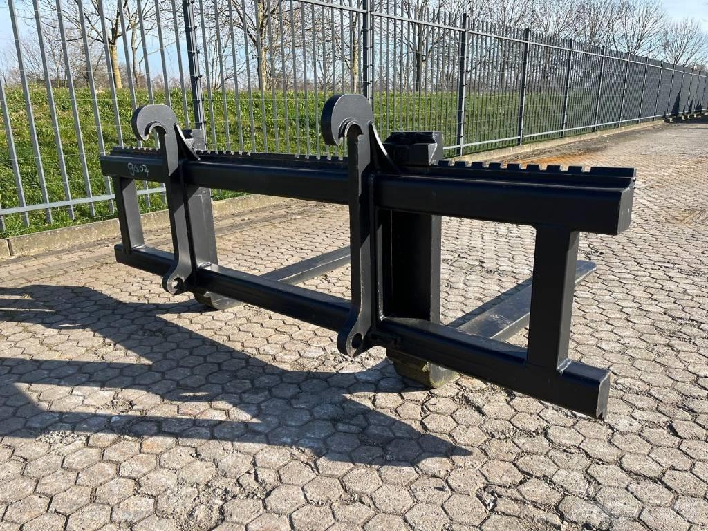 Volvo L90H Forks NEW Vilice