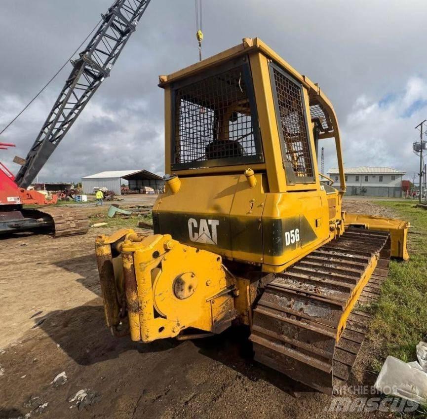 CAT D 5 G LGP Buldožerji goseničarji