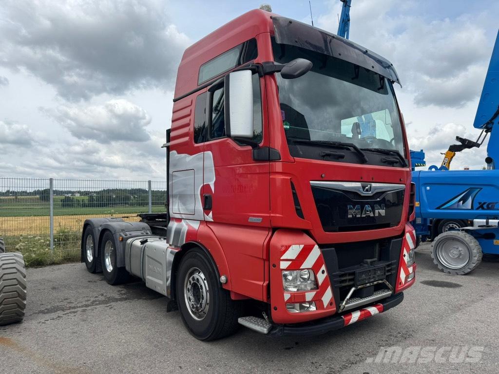 MAN TGX 26.560 6x4 Vlačilci