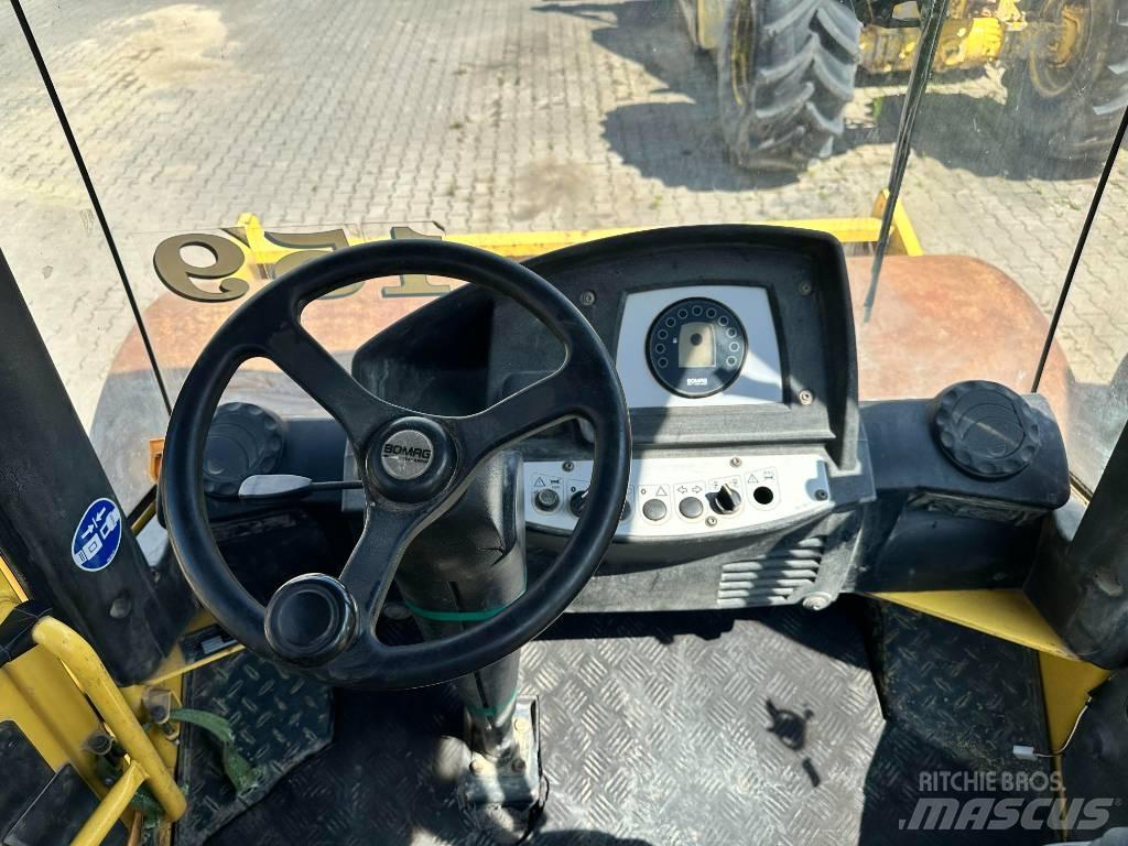 Bomag BW 211 D-4 Enojni valjarji