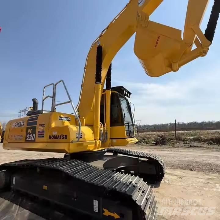 Komatsu PC220-8 Bagri goseničarji