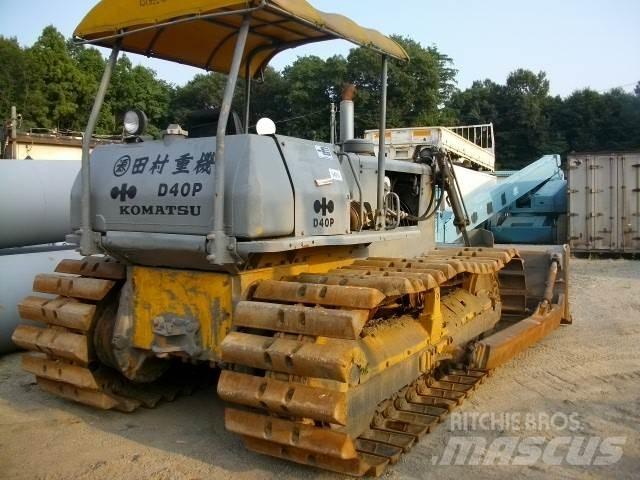Komatsu D 40 P Buldožerji goseničarji