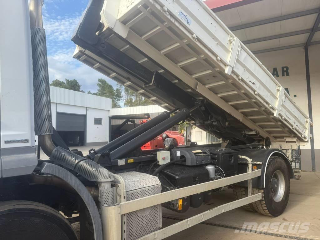 Mercedes-Benz 1833 Kotalni prekucni tovornjaki