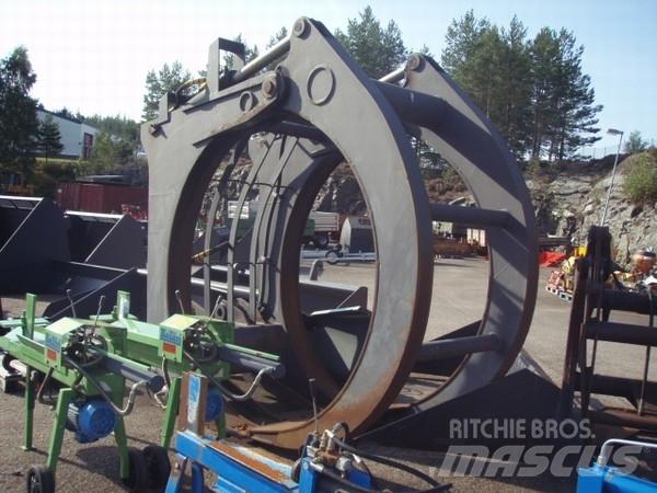 TIMMERKLO 3,8 KUBIK Manipulacija materiala - drugo