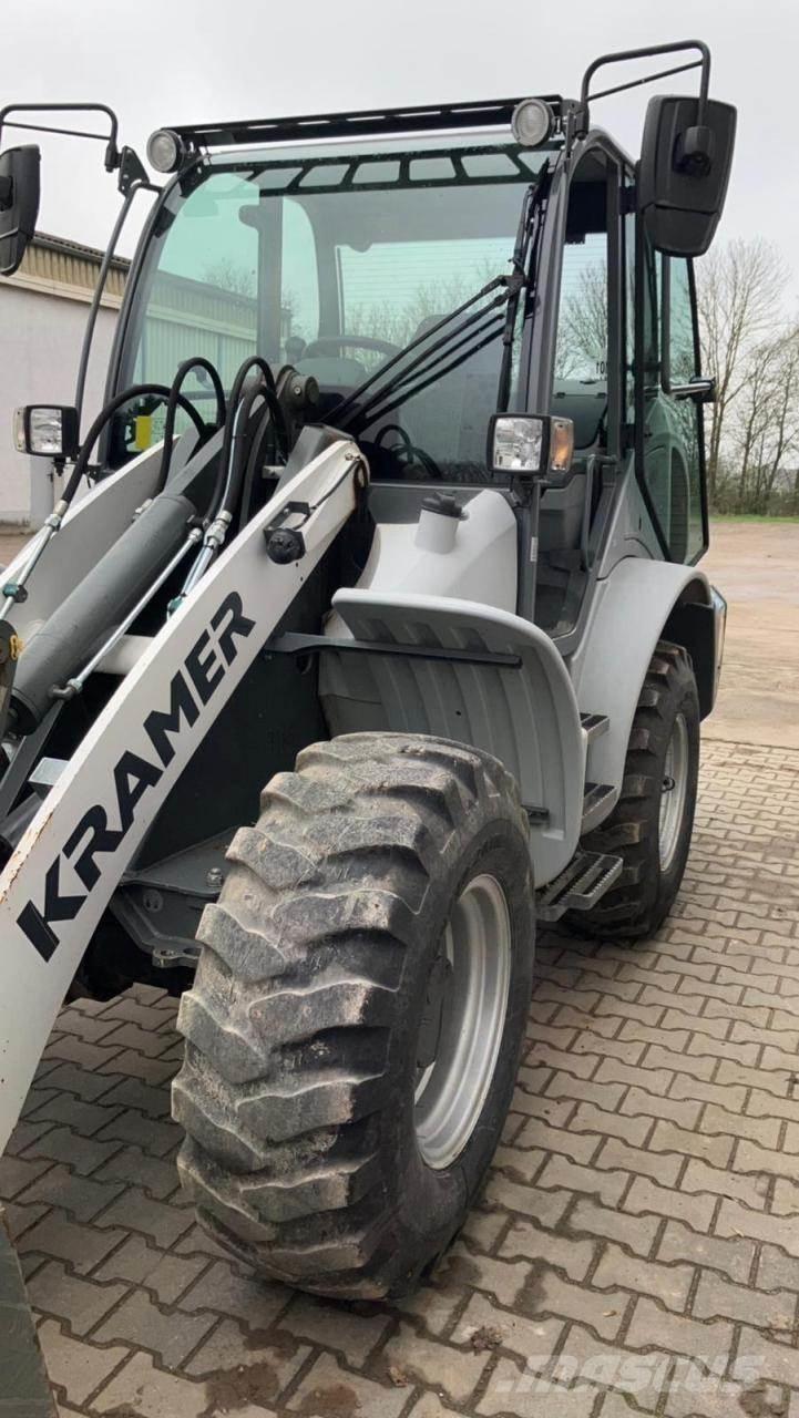Kramer 8105 Kolesni nakladalci