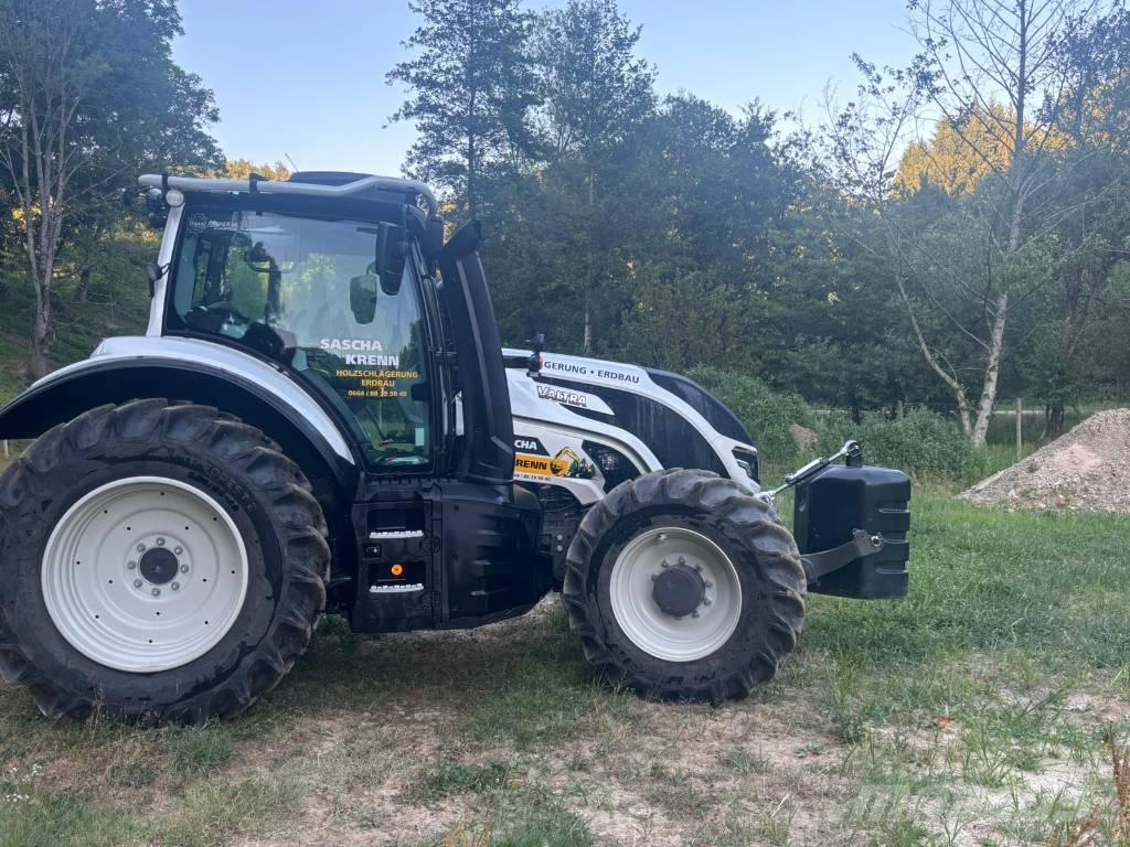 Valtra T 145 Gozdarski traktorji