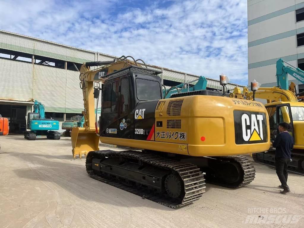 CAT 320 D Bagri goseničarji