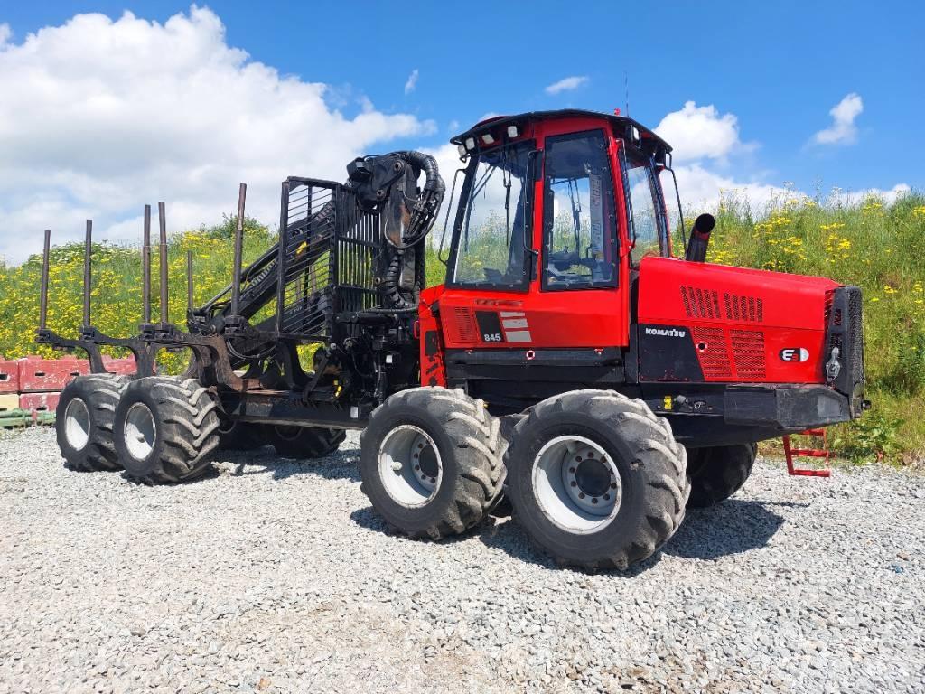 Komatsu 845 Forwarderji