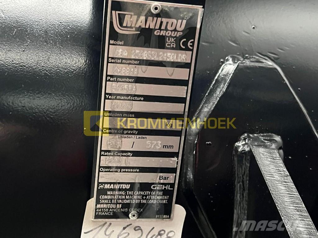 Manitou CBA 2500 Žlice