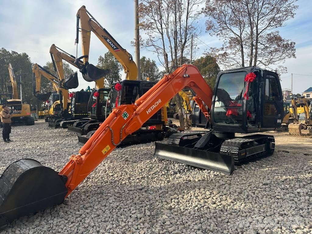 Hitachi ZX 70 Mini bagri <7t