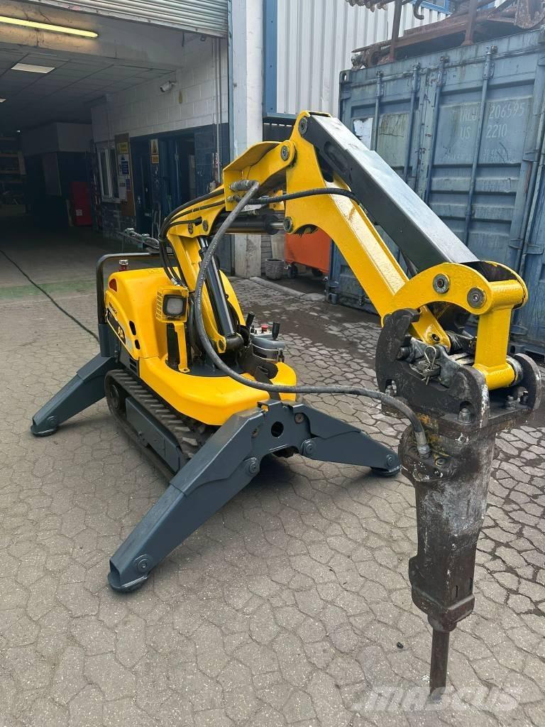 Brokk 90 Mini bagri <7t