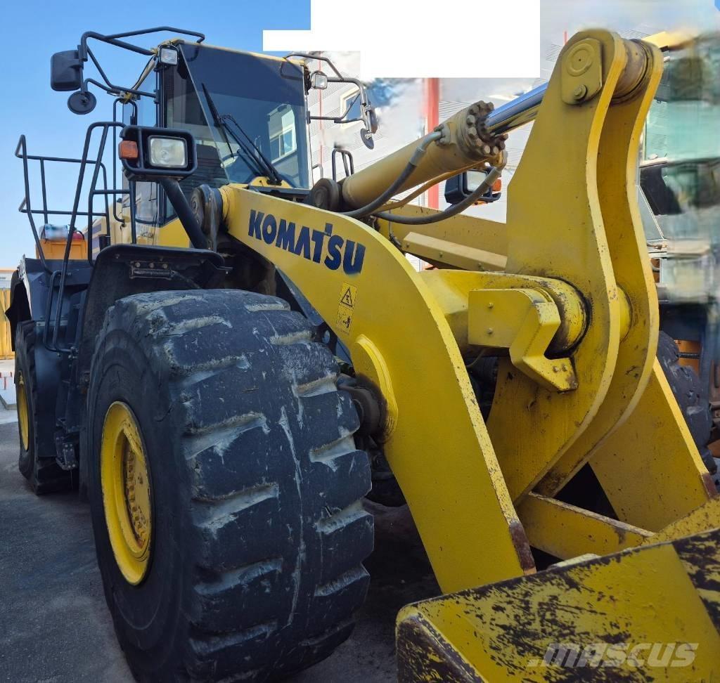 Komatsu WA 500-8 Kolesni nakladalci