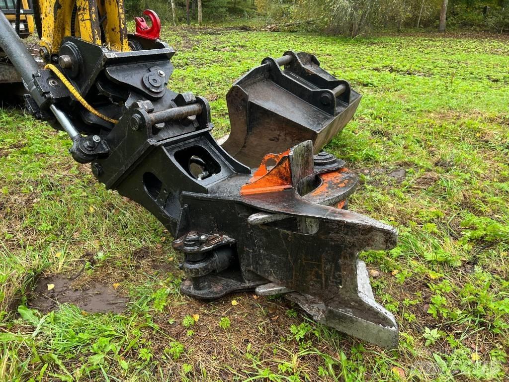 Komatsu PC138US-11 Bagri goseničarji