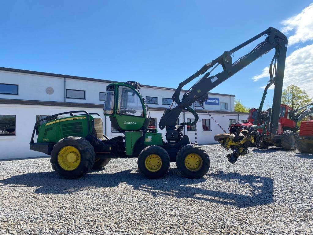 John Deere 1170 E Harvesterji