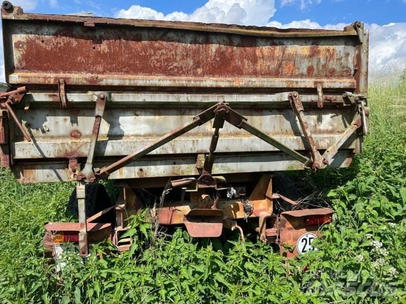 Fortschritt HW60 Prikolica za bale