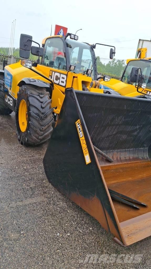 JCB 542-70 Agri Teleskopski viličarji